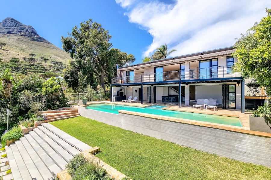 6 Bedroom Property for Sale in Camps Bay Western Cape